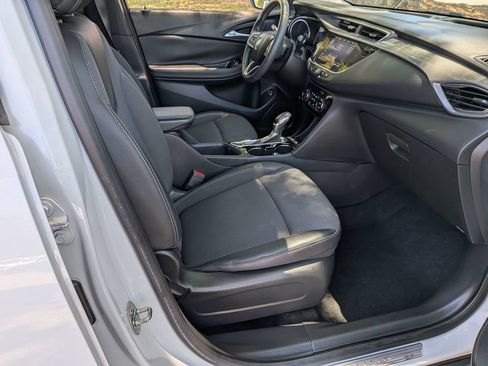 Used 2022 Buick Encore GX Select FWD image 30