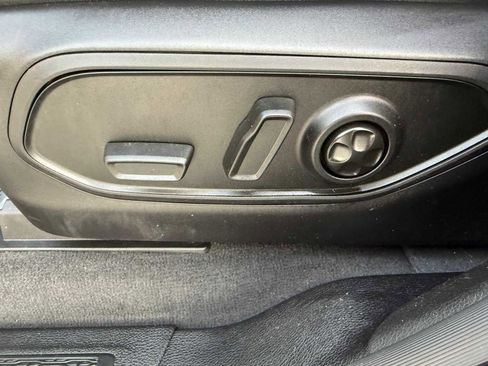 Certified 2023 Jeep Grand Cherokee Altitude image 15