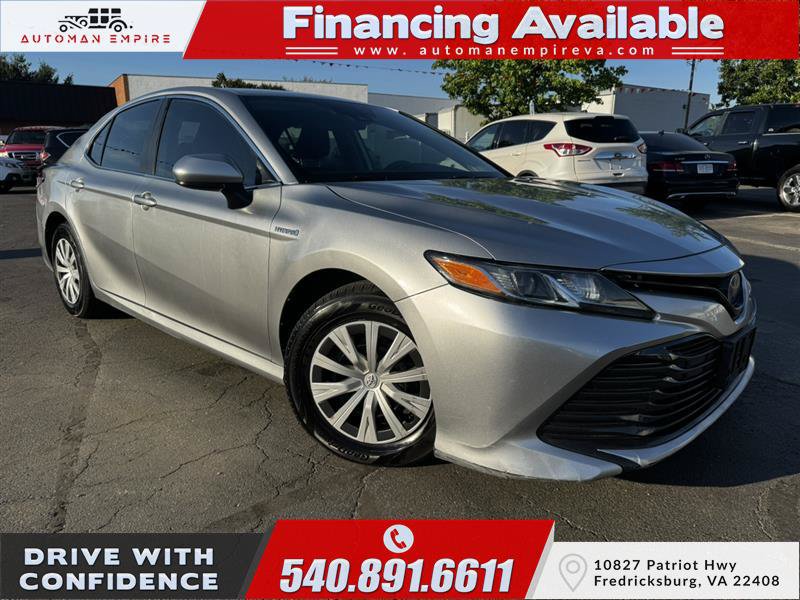 Used 2020 Toyota Camry LE FWD image 1
