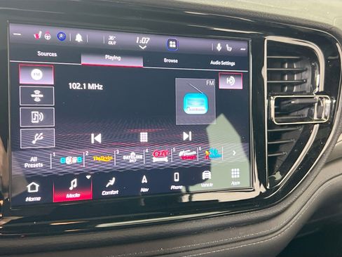 Used 2022 Dodge Durango GT image 15