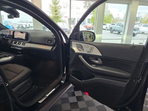 Used 2025 Mercedes-Benz GLE 350 4MATIC image 43