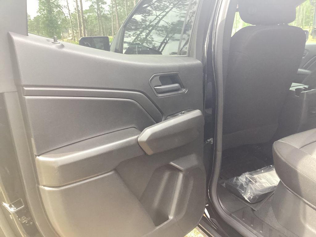 New 2026 Chevrolet Colorado W/T w/ WT Custom Package RWD image 16