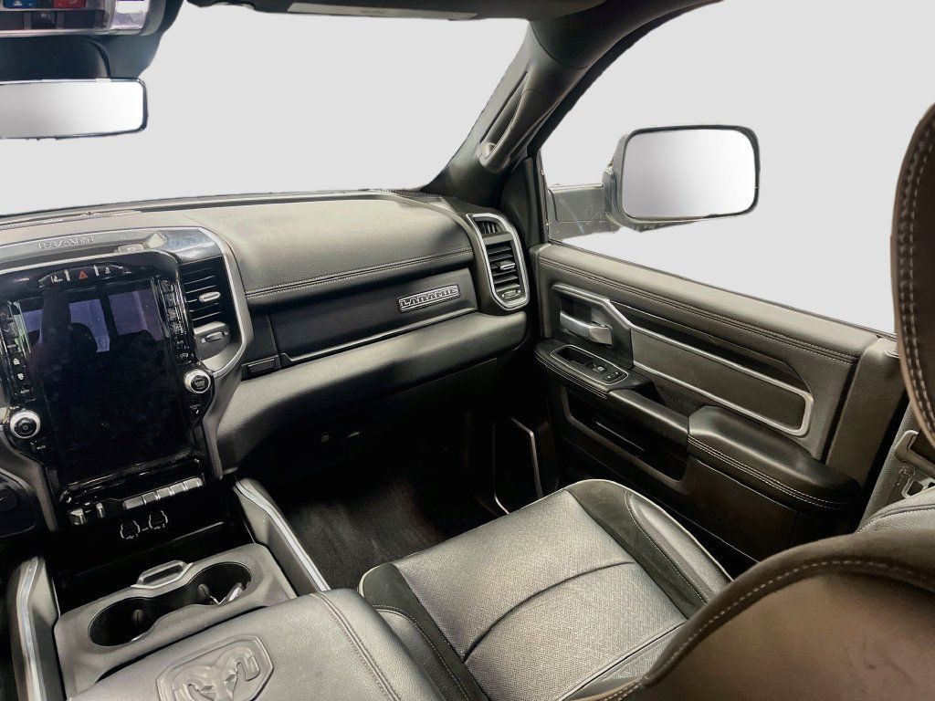 Used 2022 RAM 2500 Laramie w/ Night Edition AWD/4WD image 24