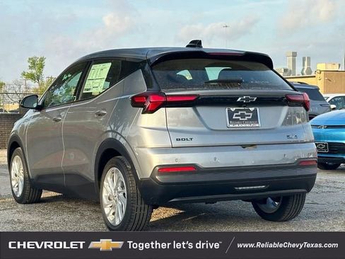 New 2027 Chevrolet Bolt LT w/ Comfort Package image 5