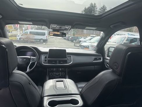 Used 2023 Chevrolet Suburban RST w/ Sport Performance Package image 22