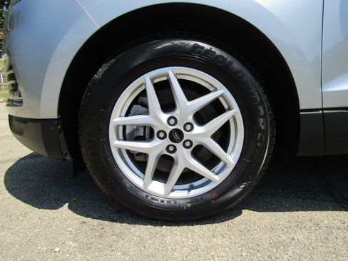 Used 2023 Ford Edge SEL w/ Convenience Package AWD/4WD image 9