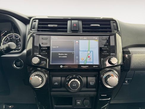 Certified 2020 Toyota 4Runner TRD Off-Road Premium w/ Moonroof Package AWD/4WD image 2