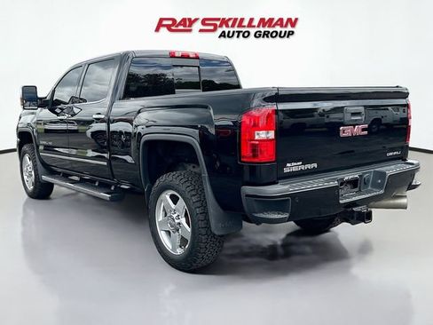 Used 2015 GMC Sierra 2500 Denali w/ Duramax Plus Package AWD/4WD image 5