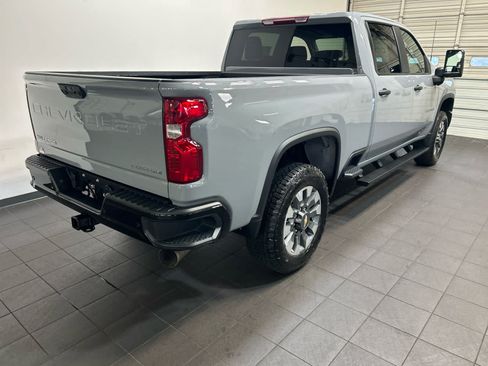 Used 2025 Chevrolet Silverado 2500 Custom w/ Custom Value Package AWD/4WD image 3