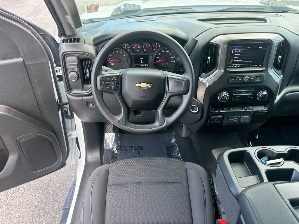 Certified 2026 Chevrolet Silverado 2500 Custom RWD image 20