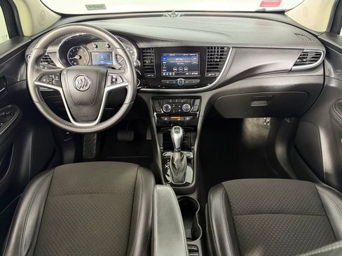 Used 2022 Buick Encore Preferred AWD/4WD image 13