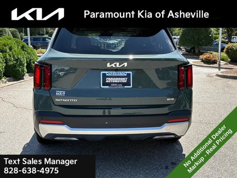 New 2026 Kia Sorento EX w/ EX Premium Package AWD/4WD image 5