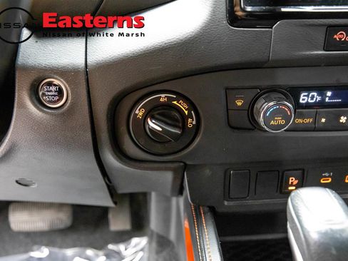 Used 2023 Nissan Frontier PRO-4X w/ Technology Package AWD/4WD image 20