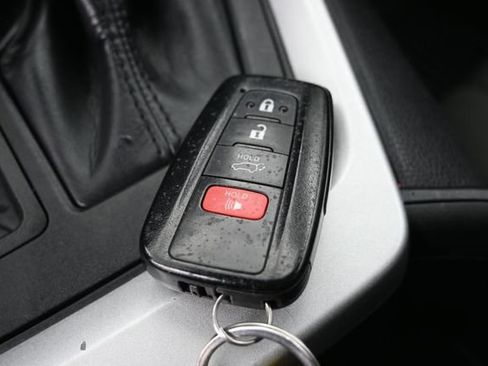 Certified 2024 Toyota RAV4 XLE w/ Convenience Package AWD/4WD image 31