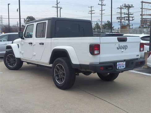 Certified 2023 Jeep Gladiator Overland image 5
