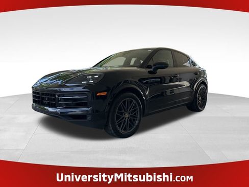 Used 2024 Porsche Cayenne Coupe w/ Premium Package Plus image 1