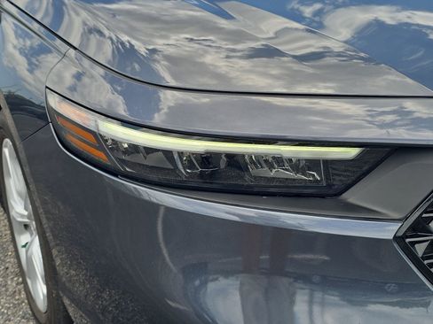 Certified 2024 Honda Accord LX image 7