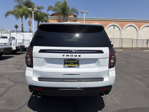 Used 2024 Chevrolet Tahoe Z71 w/ Z71 Off-Road Package AWD/4WD image 7
