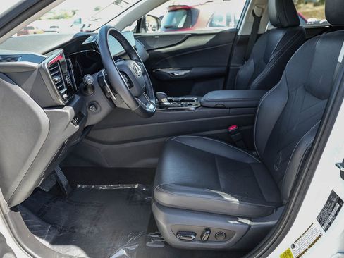 Used 2025 Lexus NX 450h+ AWD w/ Towing Package (2000 Lbs) image 17