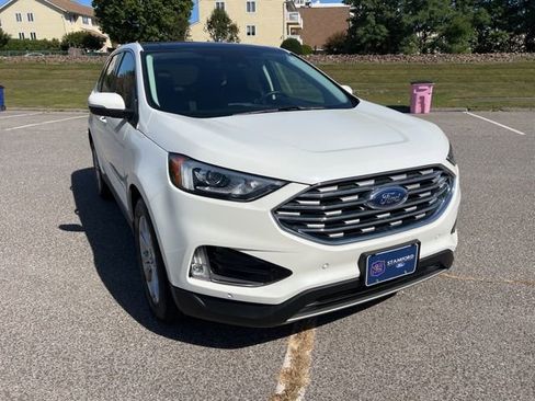 Used 2022 Ford Edge Titanium image 1