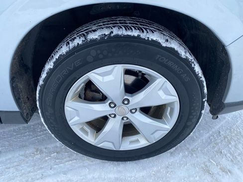 Used 2015 Subaru Forester 2.5i Limited image 30