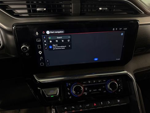 Used 2023 GMC Sierra 1500 Denali AWD/4WD image 18
