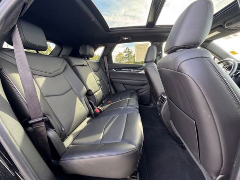 Used 2025 Cadillac XT5 Premium Luxury image 25