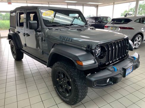 Used 2023 Jeep Wrangler Unlimited w/ Cold Weather Group AWD/4WD image 5