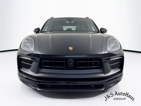 Used 2024 Porsche Macan GTS AWD/4WD image 2