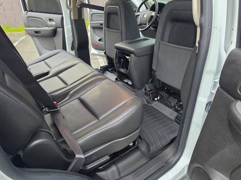 Used 2009 Chevrolet Tahoe LS w/ Skid Plate Package AWD/4WD image 27