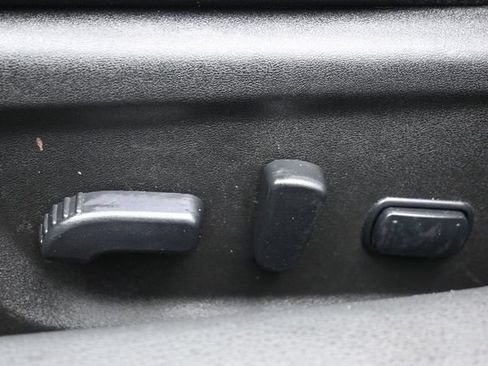 Used 2024 Nissan Altima 2.5 SR w/ SR Premium Package FWD image 9