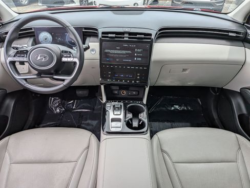 Used 2023 Hyundai Tucson Limited FWD image 17
