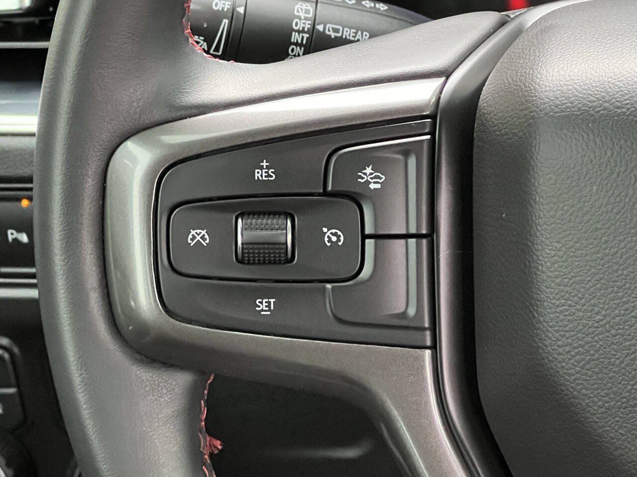 Used 2023 Chevrolet Suburban RST w/ Sport Performance Package AWD/4WD image 25