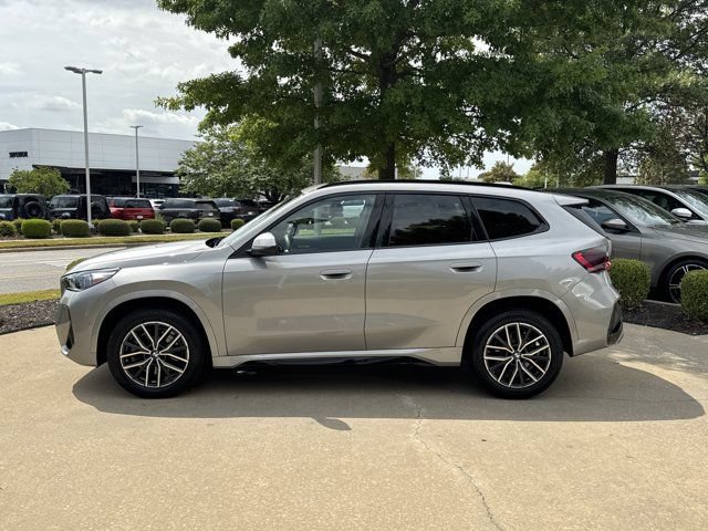 Certified 2026 BMW X1 xDrive28i AWD/4WD image 2