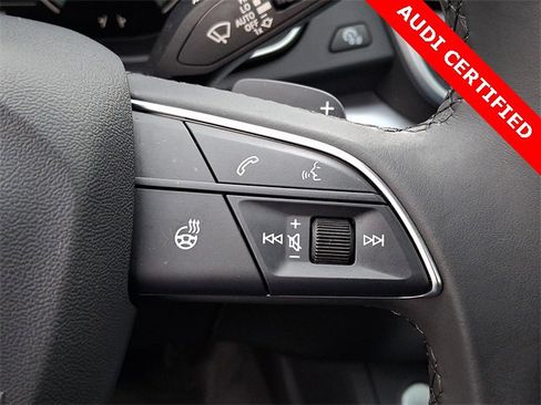 Certified 2025 Audi Q5 2.0T Premium w/ Convenience Plus Package image 23