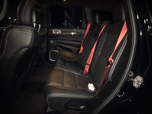 Used 2018 Jeep Grand Cherokee Trackhawk image 9