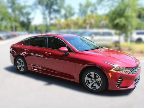 Used 2021 Kia K5 LXS FWD image 14