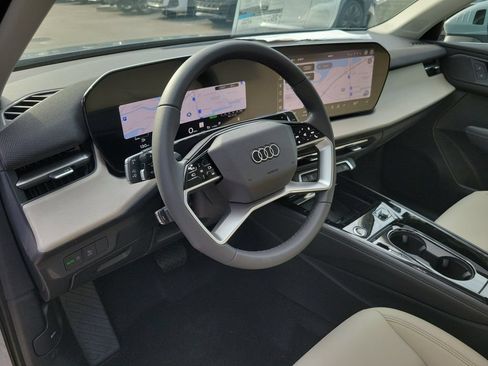 New 2026 Audi Q3 quattro 2.0T AWD/4WD image 7