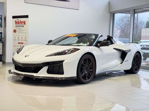 Used 2024 Chevrolet Corvette Z06 w/ Stealth Interior Trim Package image 26