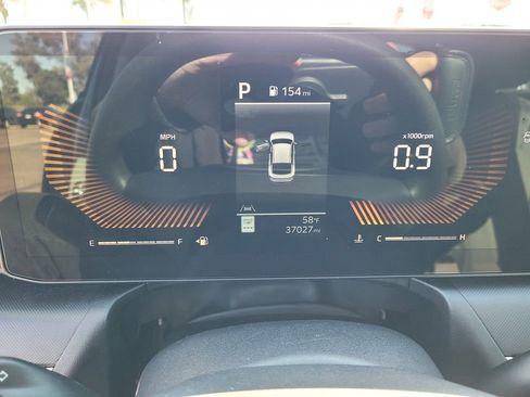 Used 2025 Kia K4 FWD image 23