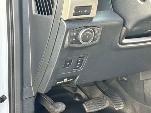 Used 2022 Ford F350 Lariat w/ Lariat Ultimate Package image 29