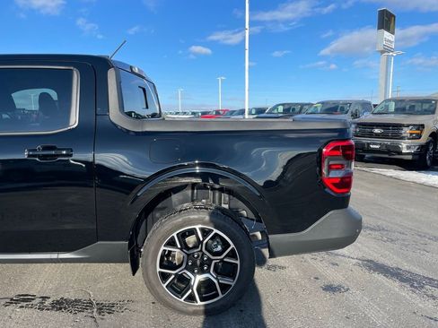 Used 2025 Ford Maverick Lariat w/ 4K Tow Package image 32
