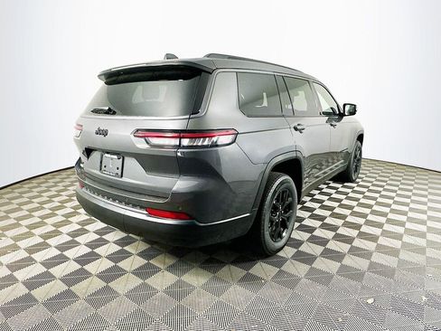 New 2026 Jeep Grand Cherokee L 4WD image 10
