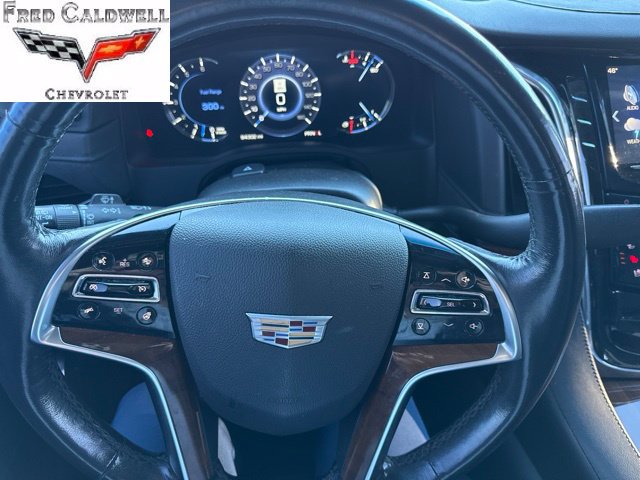 Used 2017 Cadillac Escalade Luxury AWD/4WD image 14