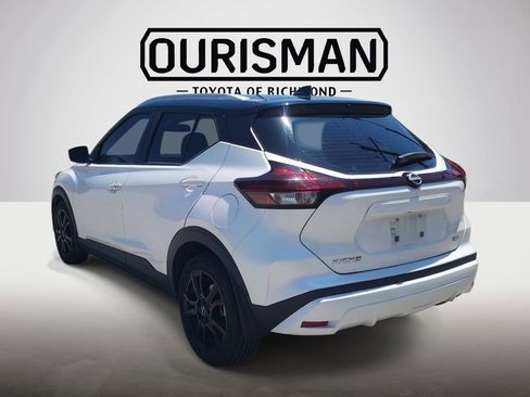Used 2023 Nissan Kicks SV FWD image 4