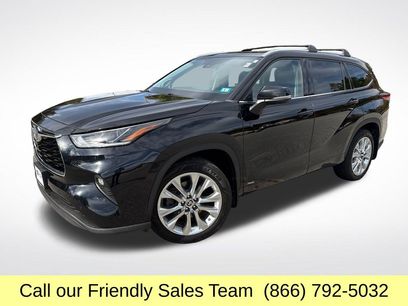 Used 2022 Toyota Highlander Limited