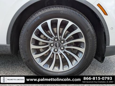 Used 2020 Lincoln Aviator Reserve w/ Equipment Group 201A image 10