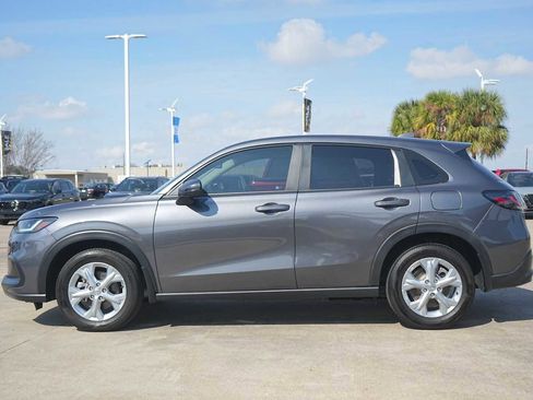 Certified 2024 Honda HR-V LX image 3