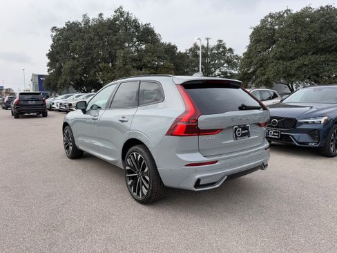 New 2026 Volvo XC60 B5 Ultra w/ Protection Package Premier image 4