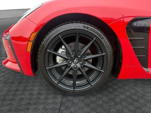 Used 2023 Toyota GR86 Premium w/ ALL Weather Mat Package (TMS) RWD image 14
